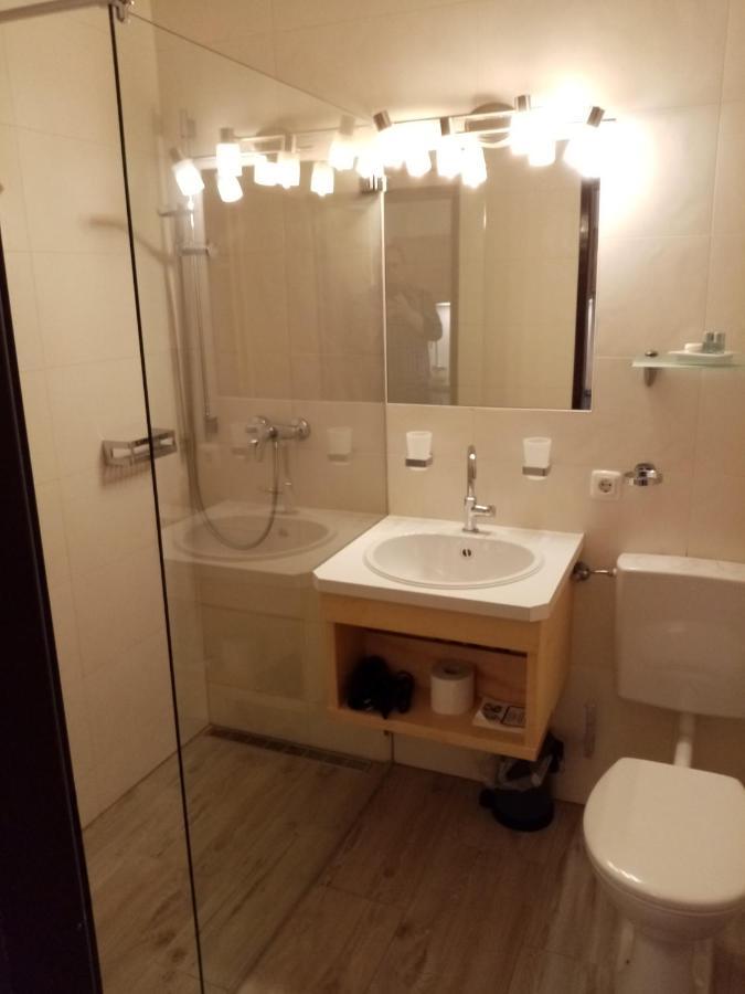 Apartment Sandra บัดกอยเซิร์น ภายนอก รูปภาพ